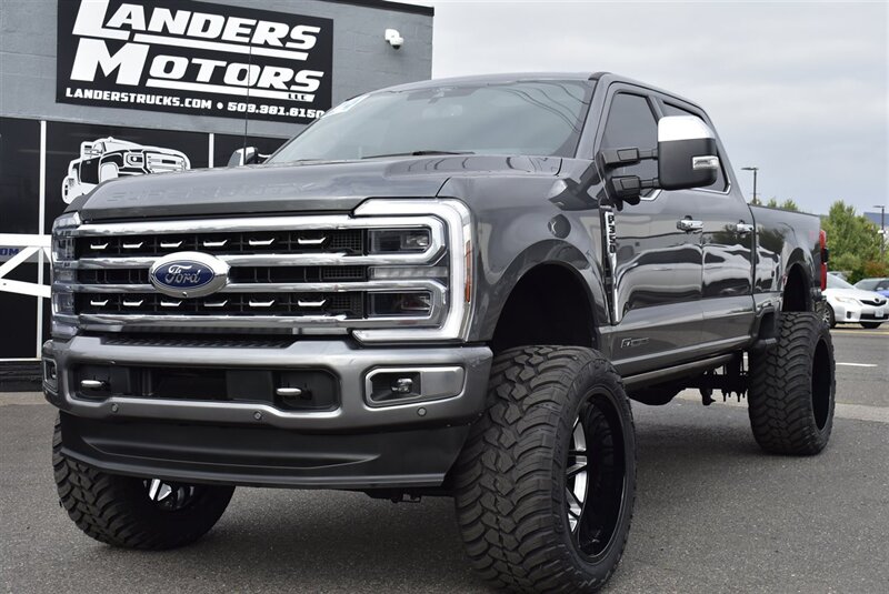 2024 Ford F-350 Platinum LIFTED DIESEL TRUCK 4X4 LOADED - Photo 1 - Gresham, OR 97030