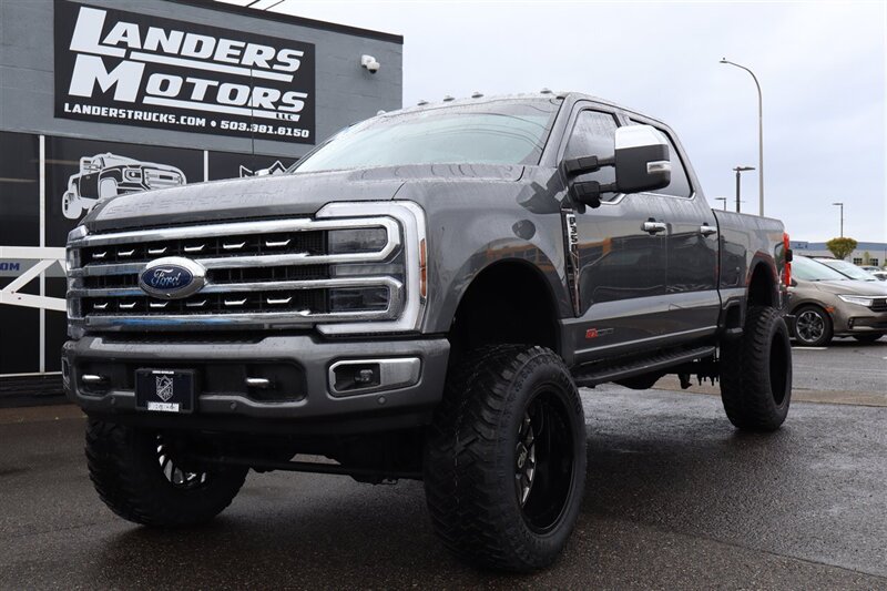 2024 Ford F-350 Platinum  LIFTED DIESEL TRUCK 4X4 LOADED - Photo 1 - Gresham, OR 97030