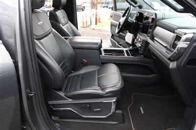 2024 Ford F-350 Platinum  LIFTED DIESEL TRUCK 4X4 LOADED - Photo 17 - Gresham, OR 97030