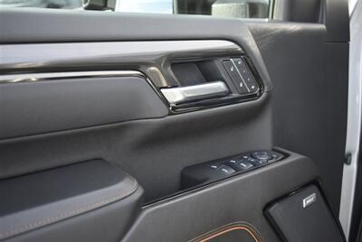 2025 GMC Sierra 3500 AT4  LIFTED DIESEL TRUCK 4X4 LOADED - Photo 15 - Gresham, OR 97030