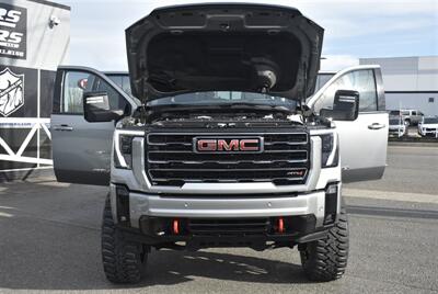 2025 GMC Sierra 3500 AT4  LIFTED DIESEL TRUCK 4X4 LOADED - Photo 40 - Gresham, OR 97030