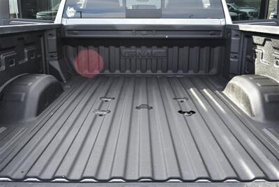 2025 GMC Sierra 3500 AT4  LIFTED DIESEL TRUCK 4X4 LOADED - Photo 36 - Gresham, OR 97030