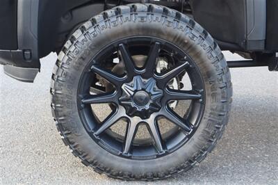 2025 GMC Sierra 2500 Denali Ultimate LIFTED DIESEL TRUCK 4X4 LOADED - Photo 13 - Gresham, OR 97030