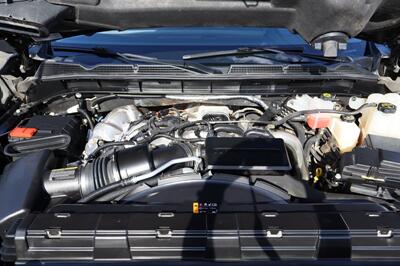 2025 GMC Sierra 2500 Denali Ultimate LIFTED DIESEL TRUCK 4X4 LOADED - Photo 10 - Gresham, OR 97030