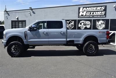 2024 Ford F-350 Platinum  LIFTED LONG BED DIESEL 4X4 LOADED - Photo 2 - Gresham, OR 97030