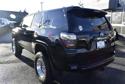 2022 Toyota 4Runner TRD Pro  LIFTED BLACK ON BLACK LOADED - Photo 3 - Gresham, OR 97030