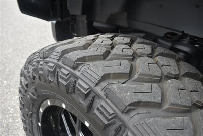 2006 Hummer H2 SUT  BLACK ON BLACK 35 " TIRES CUSTOM STEREO - Photo 11 - Gresham, OR 97030
