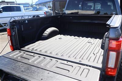 2022 Ford F-250 LARIAT ULTIMATE TEMOR LIFTED DIESEL 6.7L 6 " LIFT 22 " RIMS 37 " TIRES LOADED - Photo 42 - Gresham, OR 97030
