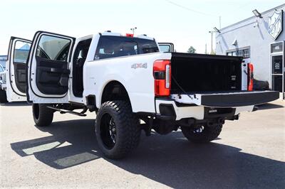 2023 Ford F-350 Platinum LIFTED DIESEL TRUCK 4X4 LOADED - Photo 38 - Gresham, OR 97030