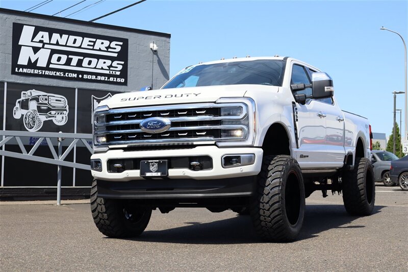 2023 Ford F-350 Platinum  LIFTED DIESEL TRUCK 4X4 LOADED - Photo 1 - Gresham, OR 97030