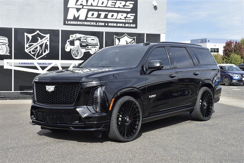 2026 Cadillac Escalade-V V-SERIES AWD 6.2L SUPER CHARGED 26 " RIMS SUPER CRUISE LOADED - Photo 1 - Gresham, OR 97030
