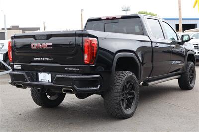 2021 GMC Sierra 1500 Denali  LIFTED 6.2L V8 5 " LIFT 22S AND 35S LOADED - Photo 5 - Gresham, OR 97030