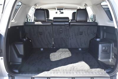 2018 Toyota 4Runner SR5 Premium  ROOF RACK 4X4 CLEAN TITEL - Photo 36 - Gresham, OR 97030