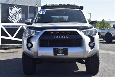 2018 Toyota 4Runner SR5 Premium  ROOF RACK 4X4 CLEAN TITEL - Photo 8 - Gresham, OR 97030