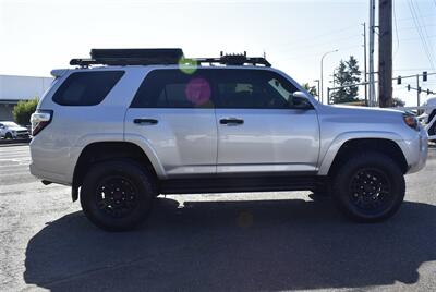 2018 Toyota 4Runner SR5 Premium  ROOF RACK 4X4 CLEAN TITEL - Photo 6 - Gresham, OR 97030