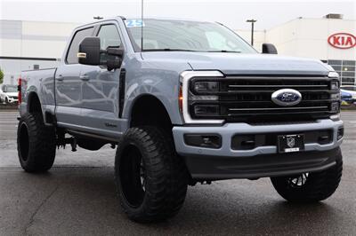 2025 Ford F-350 Platinum GLACIER GREY LIFTED DIESEL TRUCK 4X4 LOADED - Photo 7 - Gresham, OR 97030