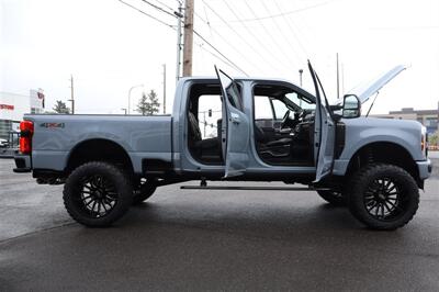 2025 Ford F-350 Platinum GLACIER GREY LIFTED DIESEL TRUCK 4X4 LOADED - Photo 38 - Gresham, OR 97030