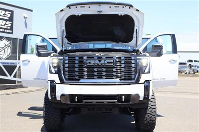 2024 GMC Sierra 3500 Denali Ultimate LIFTED DIESEL TRUCK 4X4 LOADED - Photo 46 - Gresham, OR 97030