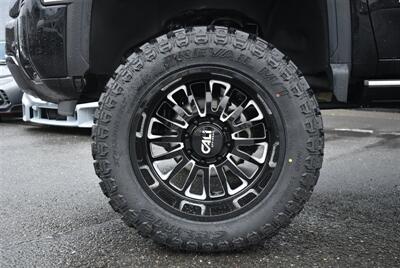 2024 GMC Sierra 3500 Denali Ultimate  LIFTED DIESEL TRUCK 4X4 LOADED - Photo 30 - Gresham, OR 97030