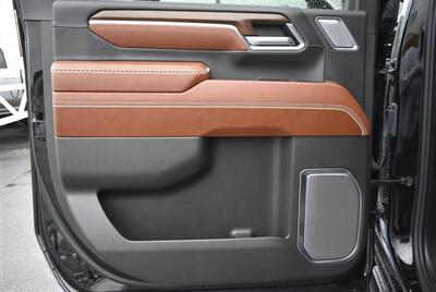 2024 GMC Sierra 3500 Denali Ultimate  LIFTED DIESEL TRUCK 4X4 LOADED - Photo 42 - Gresham, OR 97030