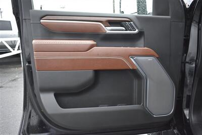 2024 GMC Sierra 3500 Denali Ultimate  LIFTED DIESEL TRUCK 4X4 LOADED - Photo 33 - Gresham, OR 97030