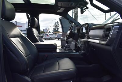 2023 Ford F-150 Lariat  LIFTED ECO BOOST 3.6L 37 " TIRES LOADED - Photo 30 - Gresham, OR 97030