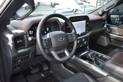 2023 Ford F-150 Lariat  LIFTED ECO BOOST 3.6L 37 " TIRES LOADED - Photo 17 - Gresham, OR 97030