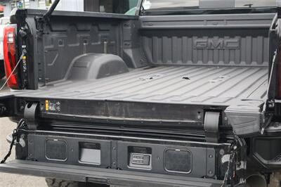 2025 GMC Sierra 3500 Denali Ultimate LIFTED DIESEL TRUCK 4X4 LOADED - Photo 37 - Gresham, OR 97030