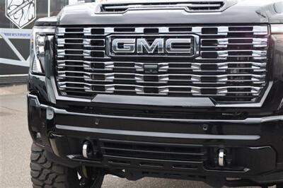2025 GMC Sierra 3500 Denali Ultimate LIFTED DIESEL TRUCK 4X4 LOADED - Photo 10 - Gresham, OR 97030