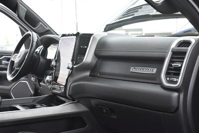 2022 RAM 1500 Laramie  LIFTED BIG SCREEN LOW MILES LOADED - Photo 30 - Gresham, OR 97030