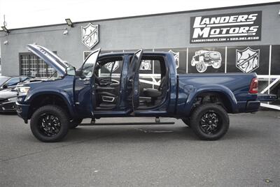 2022 RAM 1500 Laramie  LIFTED BIG SCREEN LOW MILES LOADED - Photo 32 - Gresham, OR 97030