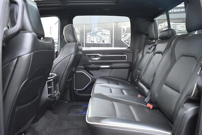 2022 RAM 1500 Laramie  LIFTED BIG SCREEN LOW MILES LOADED - Photo 24 - Gresham, OR 97030
