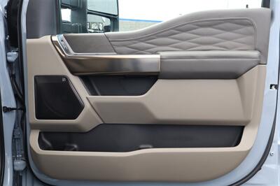 2026 Ford F-450 Super Duty PLATINUM PLUS  LVLED HI OUTPUT PLATIMUN PLUS 22 AND 37 LOADED - Photo 29 - Gresham, OR 97030