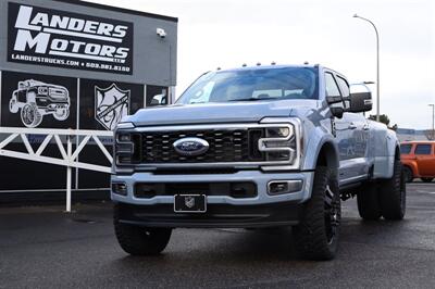 2026 Ford F-450 Super Duty PLATINUM PLUS  LVLED HI OUTPUT PLATIMUN PLUS 22 AND 37 LOADED - Photo 1 - Gresham, OR 97030