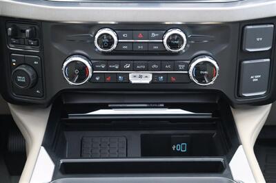 2026 Ford F-450 Super Duty PLATINUM PLUS  LVLED HI OUTPUT PLATIMUN PLUS 22 AND 37 LOADED - Photo 21 - Gresham, OR 97030