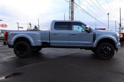2026 Ford F-450 Super Duty PLATINUM PLUS  LVLED HI OUTPUT PLATIMUN PLUS 22 AND 37 LOADED - Photo 6 - Gresham, OR 97030