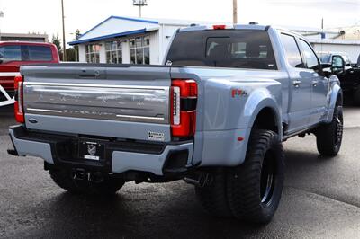 2026 Ford F-450 Super Duty PLATINUM PLUS  LVLED HI OUTPUT PLATIMUN PLUS 22 AND 37 LOADED - Photo 5 - Gresham, OR 97030