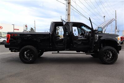 2017 Ford F-350 Platinum  LIFTED DIESEL TRUCK 4X4 LOADED - Photo 36 - Gresham, OR 97030