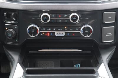 2026 Ford F-450 Super Duty PLATINUM  LIFTED ON 24 " AMERICAN FORCE RIMS AND 37 " TIRES LOADED - Photo 21 - Gresham, OR 97030