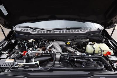 2026 Ford F-450 Super Duty PLATINUM  LIFTED ON 24 " AMERICAN FORCE RIMS AND 37 " TIRES LOADED - Photo 9 - Gresham, OR 97030