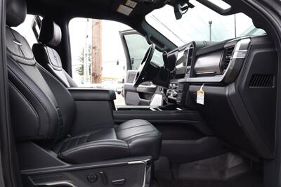 2026 Ford F-450 Super Duty PLATINUM  LIFTED ON 24 " AMERICAN FORCE RIMS AND 37 " TIRES LOADED - Photo 29 - Gresham, OR 97030