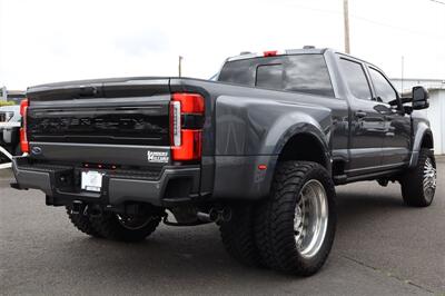 2026 Ford F-450 Super Duty PLATINUM  LIFTED ON 24 " AMERICAN FORCE RIMS AND 37 " TIRES LOADED - Photo 5 - Gresham, OR 97030