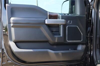 2016 Ford F-150 Platinum  3.6L ECO LIFTED LOADED 67K MILES - Photo 16 - Gresham, OR 97030