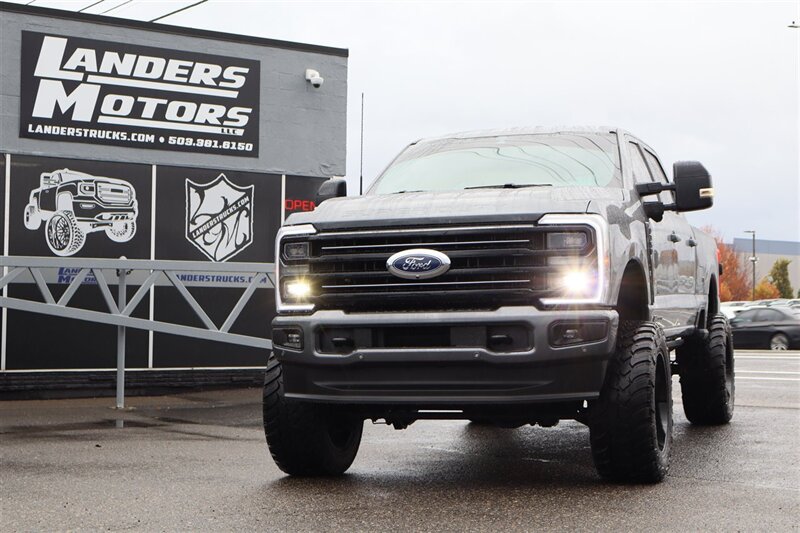 2026 Ford F-350 PLATINUM LIFTED 22S  LIFTED DIESEL TRUCK 4X4 LOADED - Photo 1 - Gresham, OR 97030