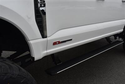 2023 Ford F-350 Platinum  LIFTED DIESEL TRUCK 4X4 LOADED - Photo 12 - Gresham, OR 97030