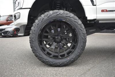 2023 Ford F-350 Platinum  LIFTED DIESEL TRUCK 4X4 LOADED - Photo 10 - Gresham, OR 97030