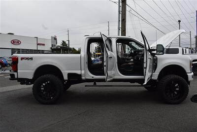 2023 Ford F-350 Platinum  LIFTED DIESEL TRUCK 4X4 LOADED - Photo 35 - Gresham, OR 97030