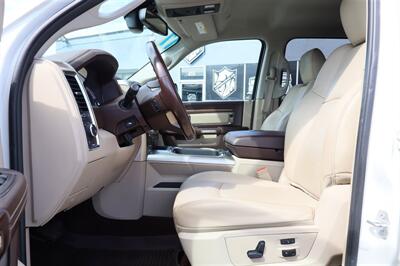 2017 RAM 1500 Laramie  4X4 5.7L 1500 LEATHER LOADED - Photo 16 - Gresham, OR 97030