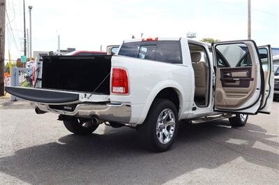2017 RAM 1500 Laramie  4X4 5.7L 1500 LEATHER LOADED - Photo 39 - Gresham, OR 97030