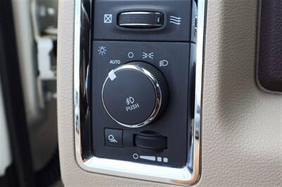 2017 RAM 1500 Laramie  4X4 5.7L 1500 LEATHER LOADED - Photo 18 - Gresham, OR 97030